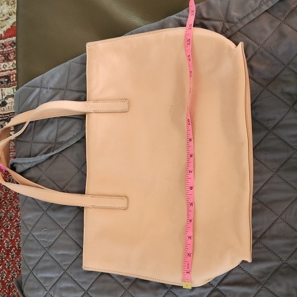 Mark and Graham coral leather tote - Picture 12 of 16